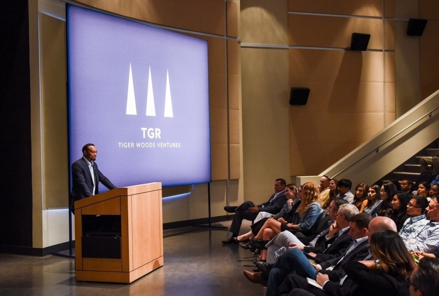 Tiger Woods bei der Präsentation seiner neuen Marke TGR (Foto: TGR - Tiger Woods Ventures/tigerwoods.com)