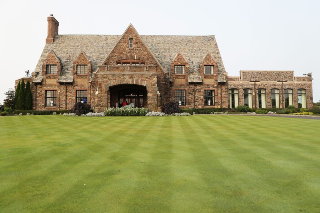 Clubhaus von Winged Foot, Austragungsort der U.S. Open 2020