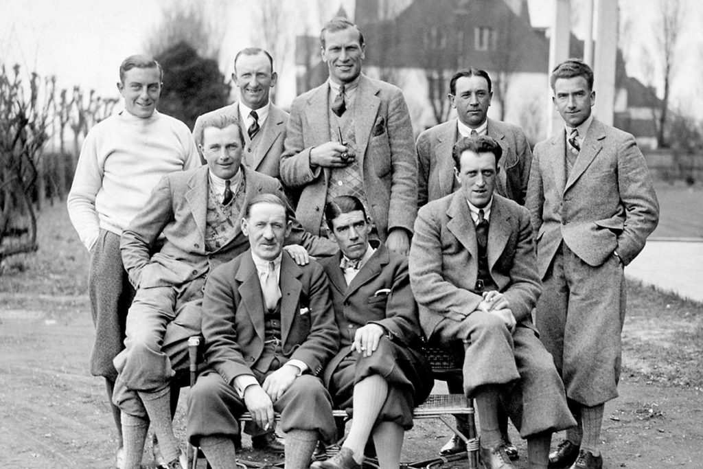 Playing Captain George Duncan (v.m.) und seine siegreichen Ryder Cup Kollegen des Teams Great Britain 1929 im Moortown GC, England