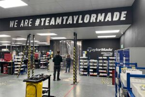 TaylorMade Home of Custom: Die Komponenten werden für den Produktionsstart zusammengestellt