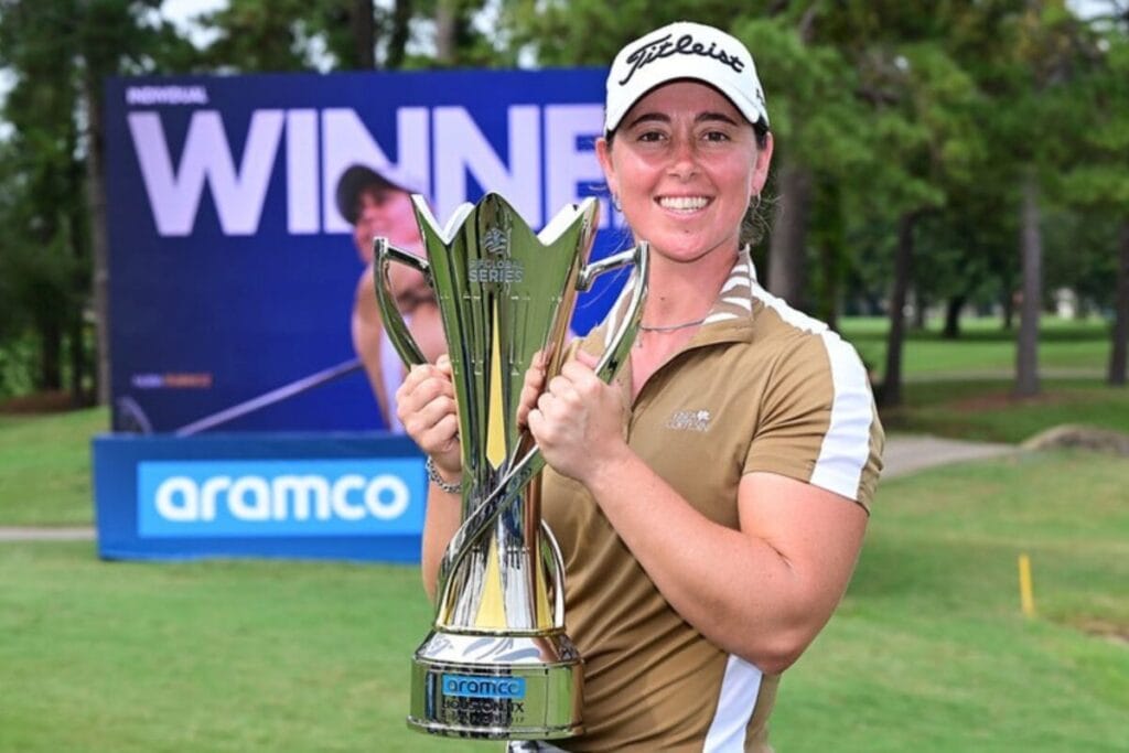 LET: Nuria Iturrioz holt die Aramco Houston Championship 2025 (Foto: Marc Runnacles/LET)
