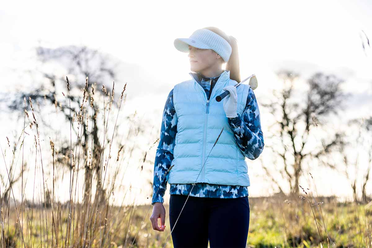 PING Weste „Samantha“: Eine weiche, leichte Weste mit Clo-Eco-Pluma-Isolierung als warme, synthetische Alternative zu Daunen