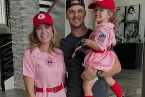 Paula Craemer mit ihrem Verlobten Shane Kennedy und Ihrer Tochter Hilton Rose. (Foto: Picture Alliance)