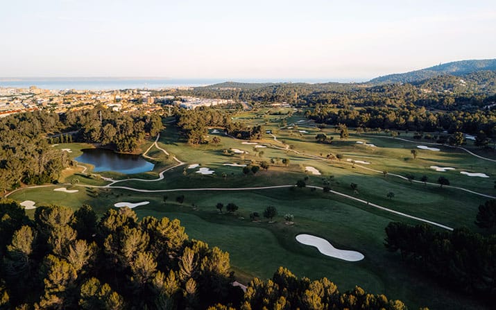 Offene, breite Fairways: Der Son Quint Golf Course des Arabella Golf Resorts Mallorca