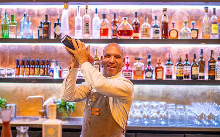 Raffinierte Cocktails: Die Bar „ORO“ im Carrossa Hotel & Spa