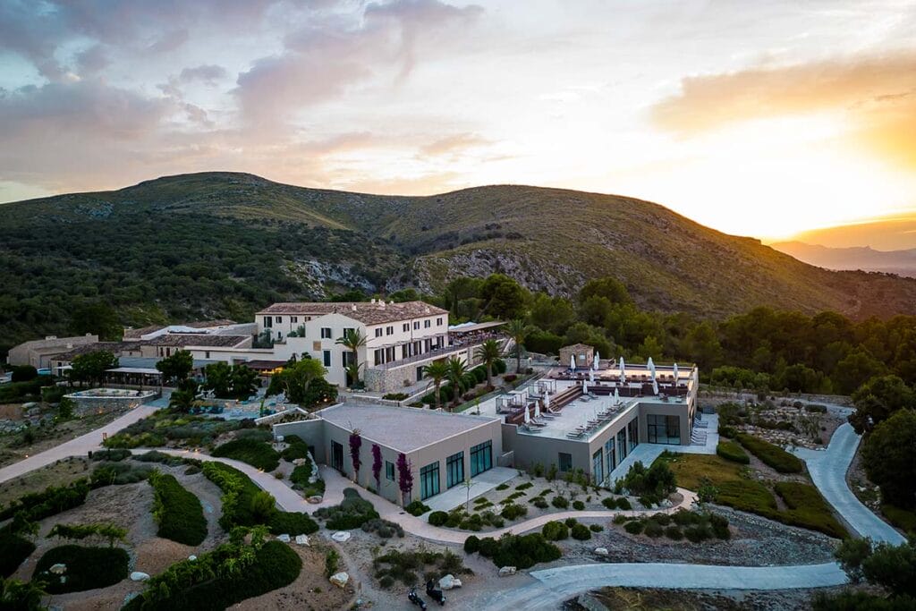 Eingebettet in die Sierra de Llevant: Das 5-Sterne Carrossa Hotel & Spa