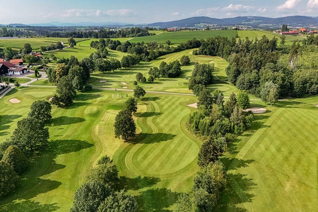 Auf einem Hochplateau gelegen: Das Golfresort Passau-Rassbach