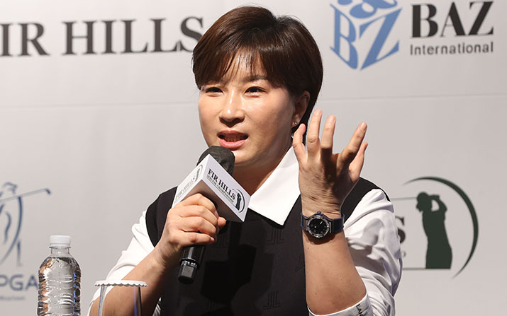 Se-ri Pak im Jahr 2024 bei einer Pressekonferenz im Vorfeld der Fir Hills Seri Pak Championship (Foto: picture-alliance)